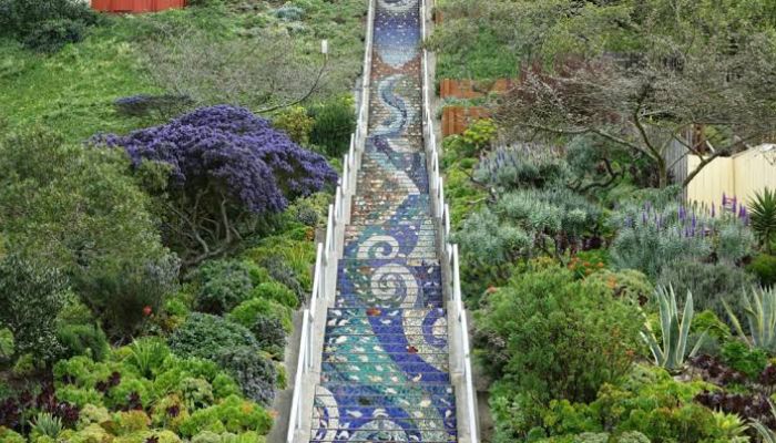 The 16th Avenue Tiled Steps